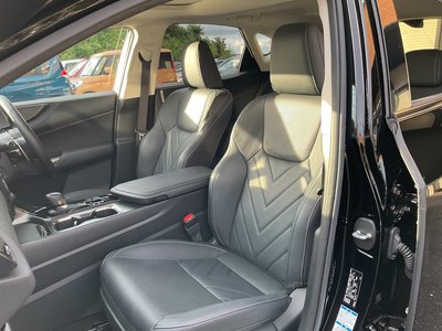 صورة مصغرة 32 لـ 2022 Lexus NX