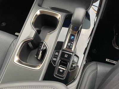 صورة مصغرة 22 لـ 2022 Lexus NX