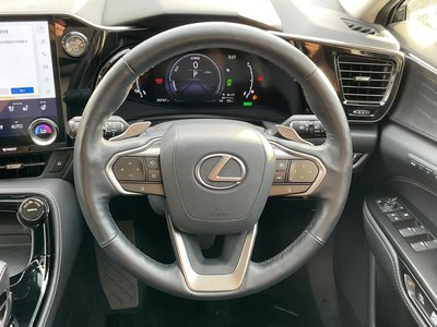 صورة مصغرة 15 لـ 2022 Lexus NX