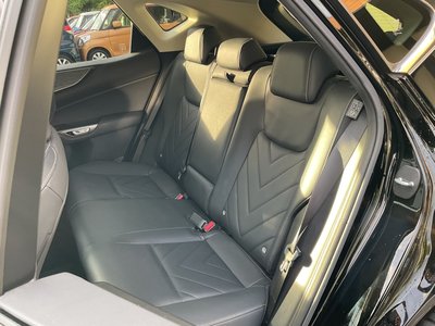 صورة مصغرة 36 لـ 2022 Lexus NX