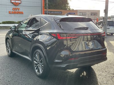 صورة مصغرة 11 لـ 2022 Lexus NX
