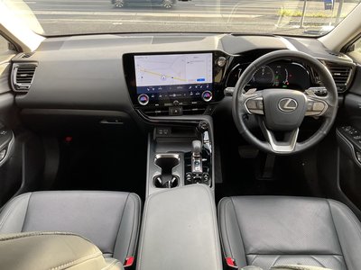 صورة مصغرة 2 لـ 2022 Lexus NX