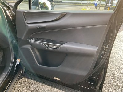 صورة مصغرة 26 لـ 2022 Lexus NX
