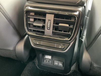 صورة مصغرة 37 لـ 2022 Lexus NX