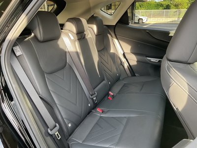 صورة مصغرة 34 لـ 2022 Lexus NX