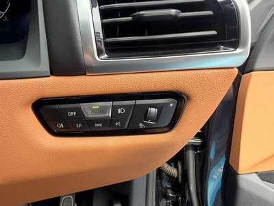 2021 BMW 8 SERIES CABRIOLET thumbnail 38