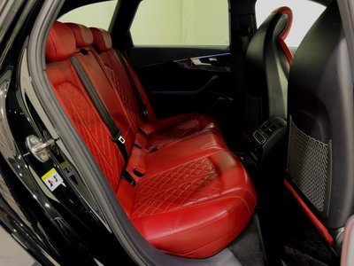 صورة 137 لـ 2023 AUDI S4 AVANT