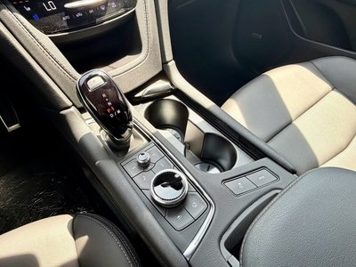 صورة مصغرة 55 لـ 2026 Cadillac XT5