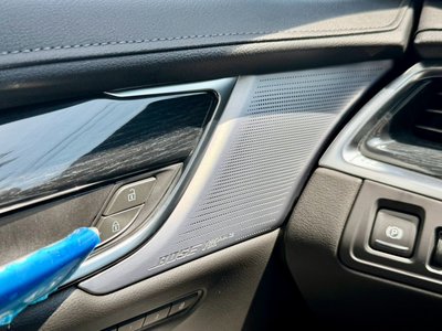صورة مصغرة 54 لـ 2026 Cadillac XT5