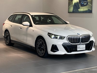2025 BMW 5 SERIES TOURING 照片 1