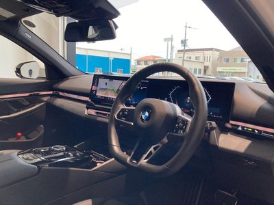 2025 BMW 5 SERIES TOURING 缩略图 18