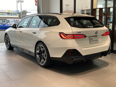 2025 BMW 5 SERIES TOURING 照片 13