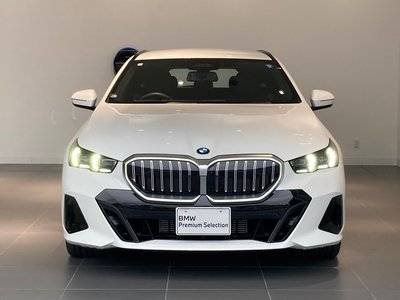 2025 BMW 5 SERIES TOURING 照片 5