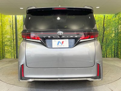 2025 Toyota VELLFIRE photo 16