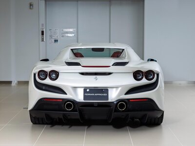 صورة مصغرة 15 لـ 2022 Ferrari F8 SPIDER