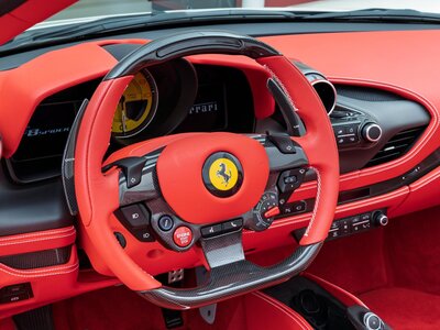 صورة مصغرة 35 لـ 2022 Ferrari F8 SPIDER