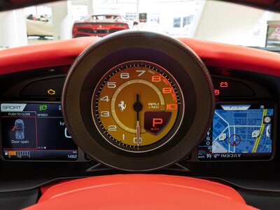 صورة مصغرة 37 لـ 2022 Ferrari F8 SPIDER