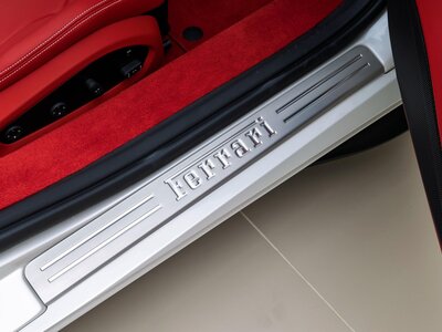 صورة مصغرة 57 لـ 2022 Ferrari F8 SPIDER