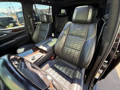 2021 Cadillac ESCALADE 照片 69