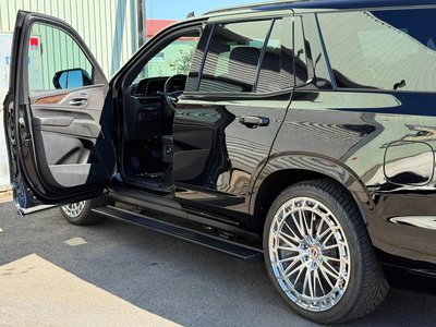 2021 Cadillac ESCALADE 照片 11
