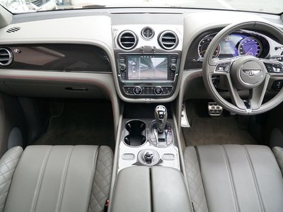 2018 Bentley BENTAYGA 照片 3