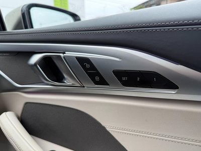 2019 BMW 8 SERIES thumbnail 20