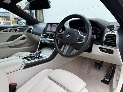 2019 BMW 8 SERIES photo 5