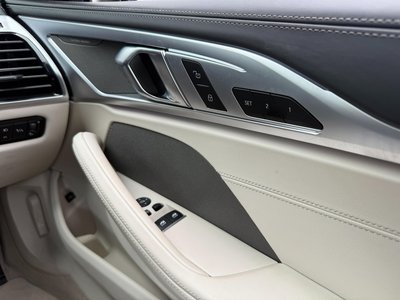 2019 BMW 8 SERIES thumbnail 19