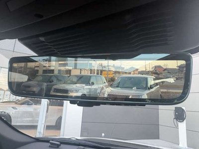2025 LAND Rover DISCOVERY SPORT photo 4