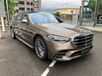 2025 Mercedes-BENZ S-CLASS photo 3