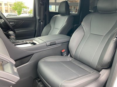 2025 Toyota ALPHARD — фото 40