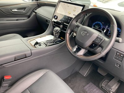 2025 Toyota ALPHARD — фото 19