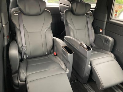 2025 Toyota ALPHARD — фото 46
