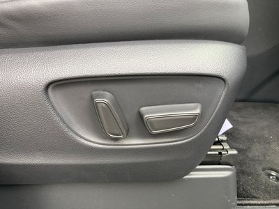 2025 Toyota ALPHARD — фото 28