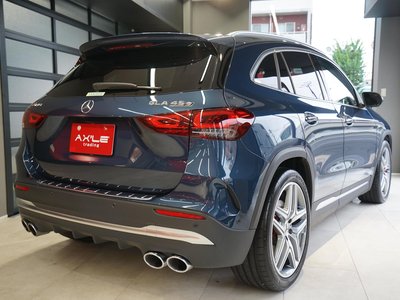 2021 Mercedes-BENZ GLA AMG photo 3