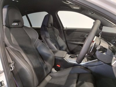 2025 BMW M3 SEDAN thumbnail 38