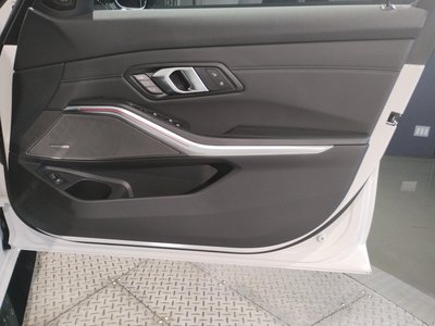 2025 BMW M3 SEDAN thumbnail 46