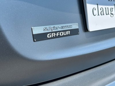 صورة 34 لـ 2024 Toyota GR YARIS