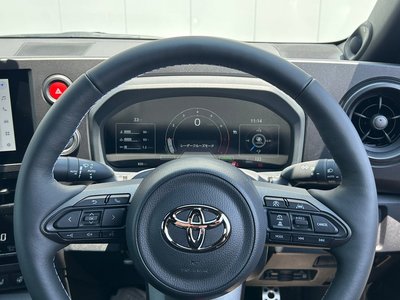 صورة 33 لـ 2024 Toyota GR YARIS