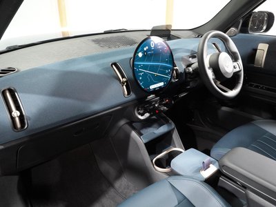 صورة 16 لـ 2024 MINI COOPER COUNTRYMAN