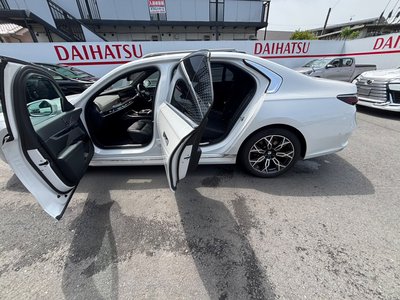 2025 BMW 7 SERIES thumbnail 36