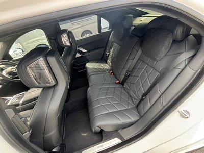 2025 BMW 7 SERIES thumbnail 38