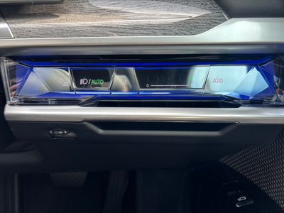 2025 BMW 7 SERIES thumbnail 42