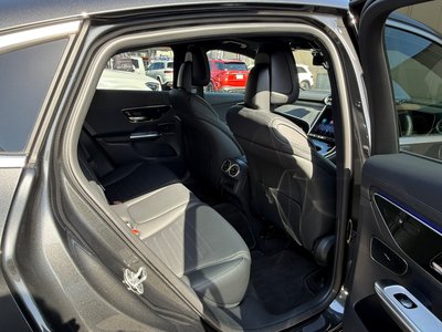 2025 Mercedes-BENZ GLC thumbnail 36
