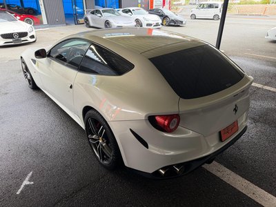 2015 Ferrari FF 照片 13