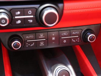 2020 Ferrari PORTOFINO — миниатюра 26