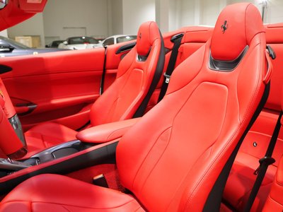 2020 Ferrari PORTOFINO — миниатюра 16