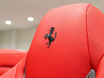 2020 Ferrari PORTOFINO — миниатюра 18