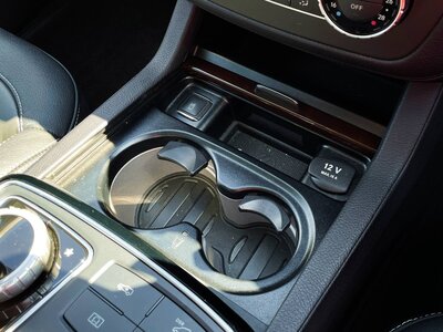 2016 Mercedes-BENZ GLS — фото 10