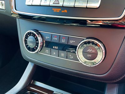 2016 Mercedes-BENZ GLS — фото 9
